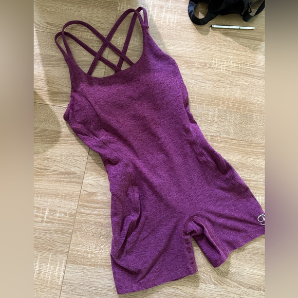 Bombshell romper - Picture 1 of 3